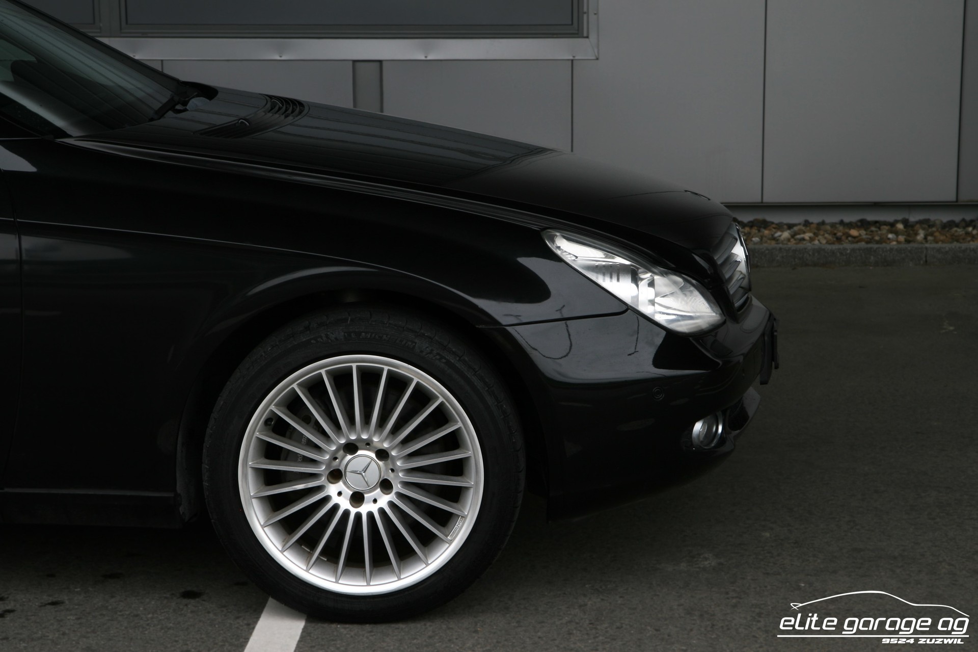 MERCEDES-BENZ CLS 500-image-9