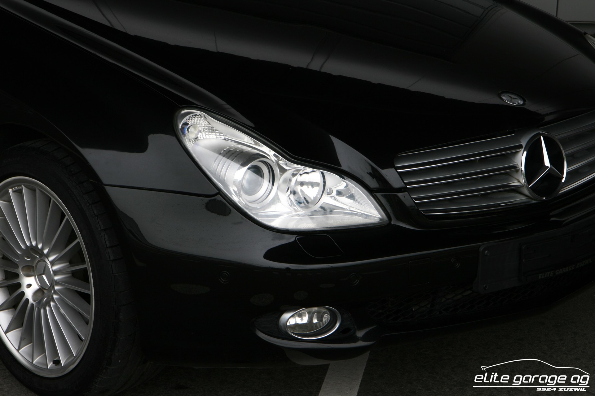 MERCEDES-BENZ CLS 500-image-8