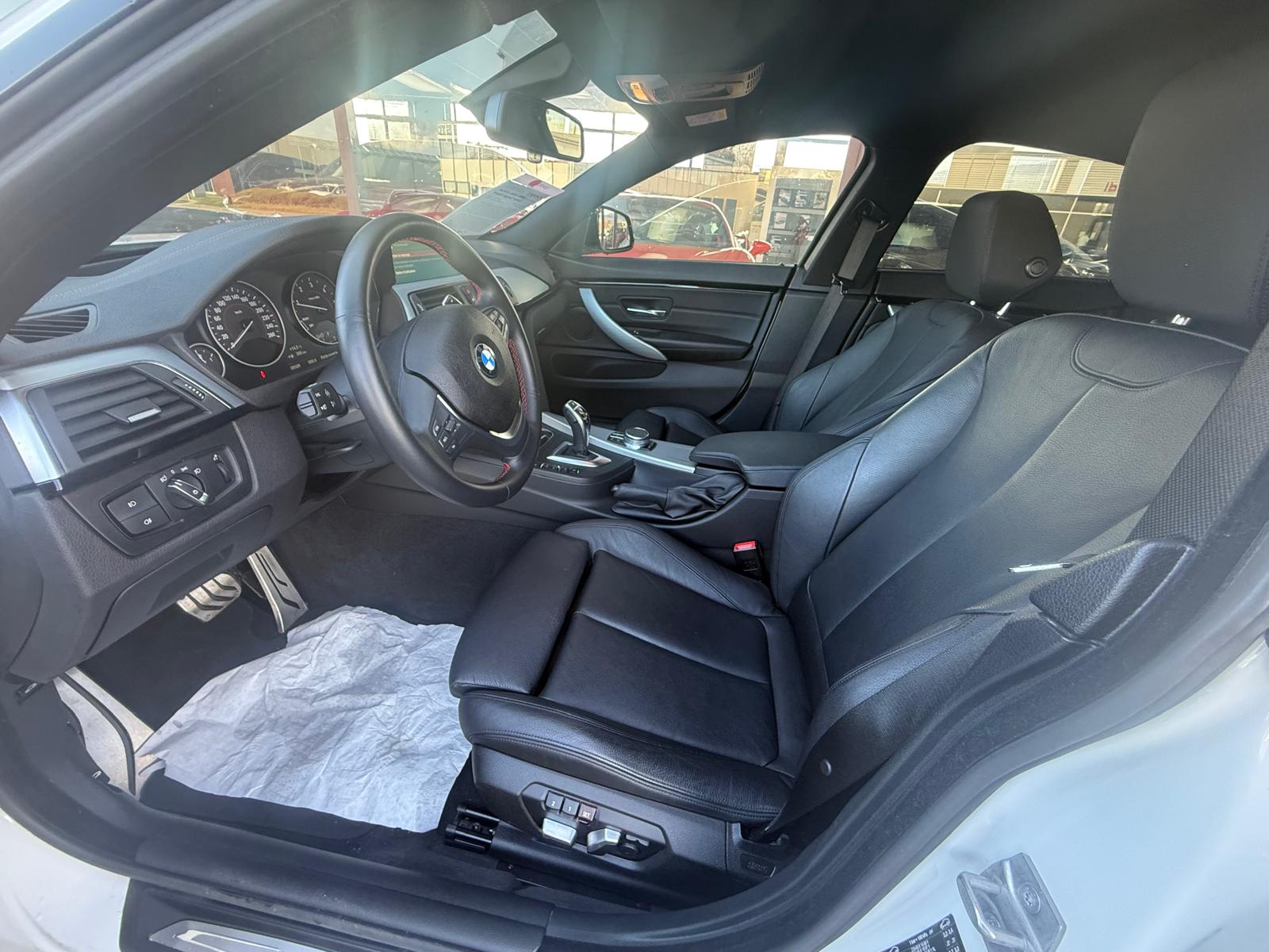BMW 420d Gran Coupé xDrive Sport Line Steptronic-image-5