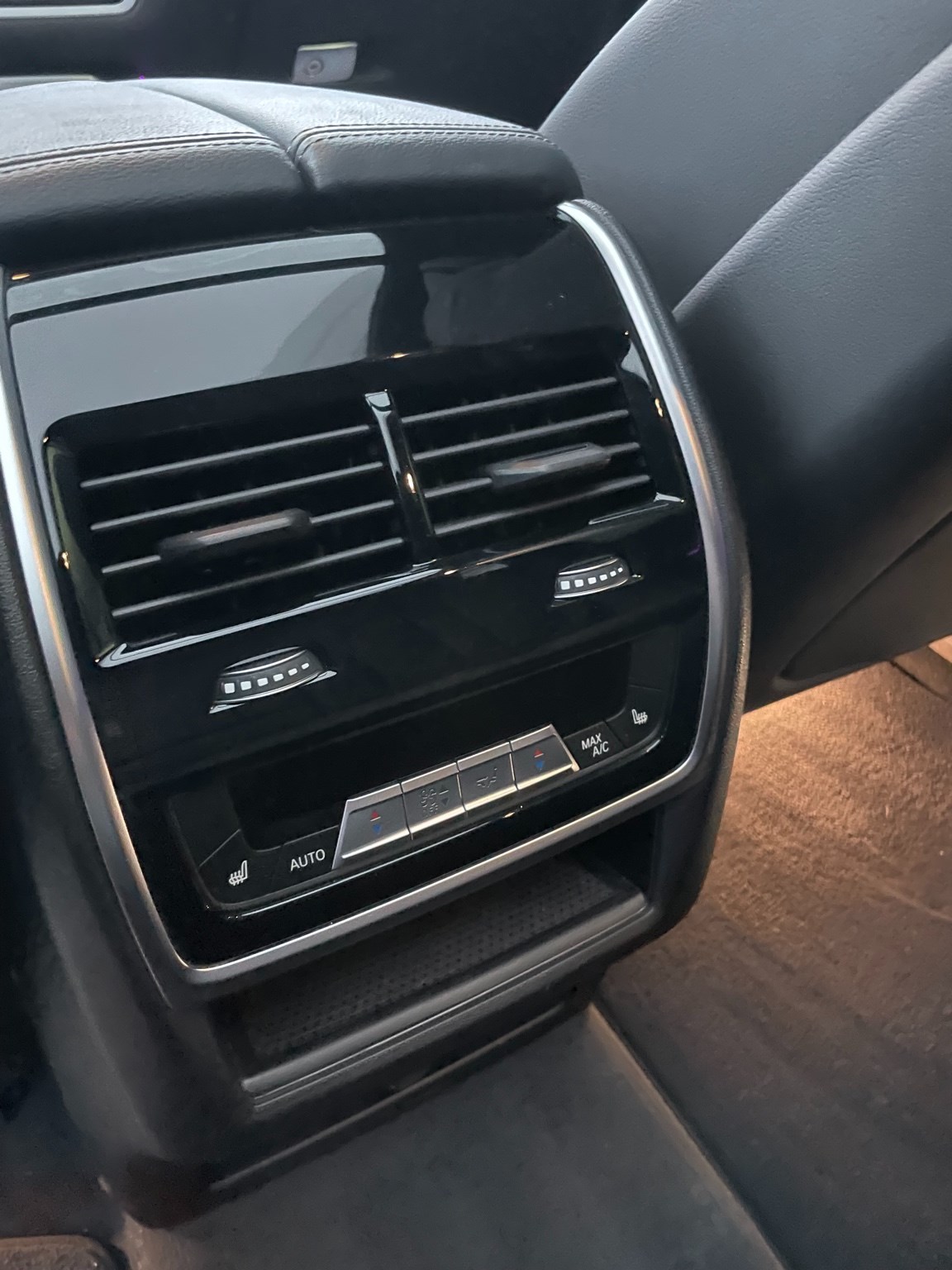 BMW X5 xDrive M50d Steptronic-image-10