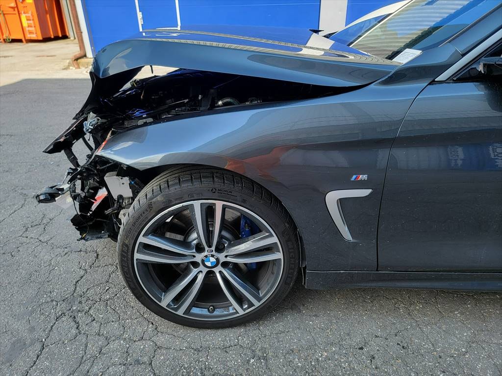 BMW 440i Cabriolet xDrive Steptronic-image-13