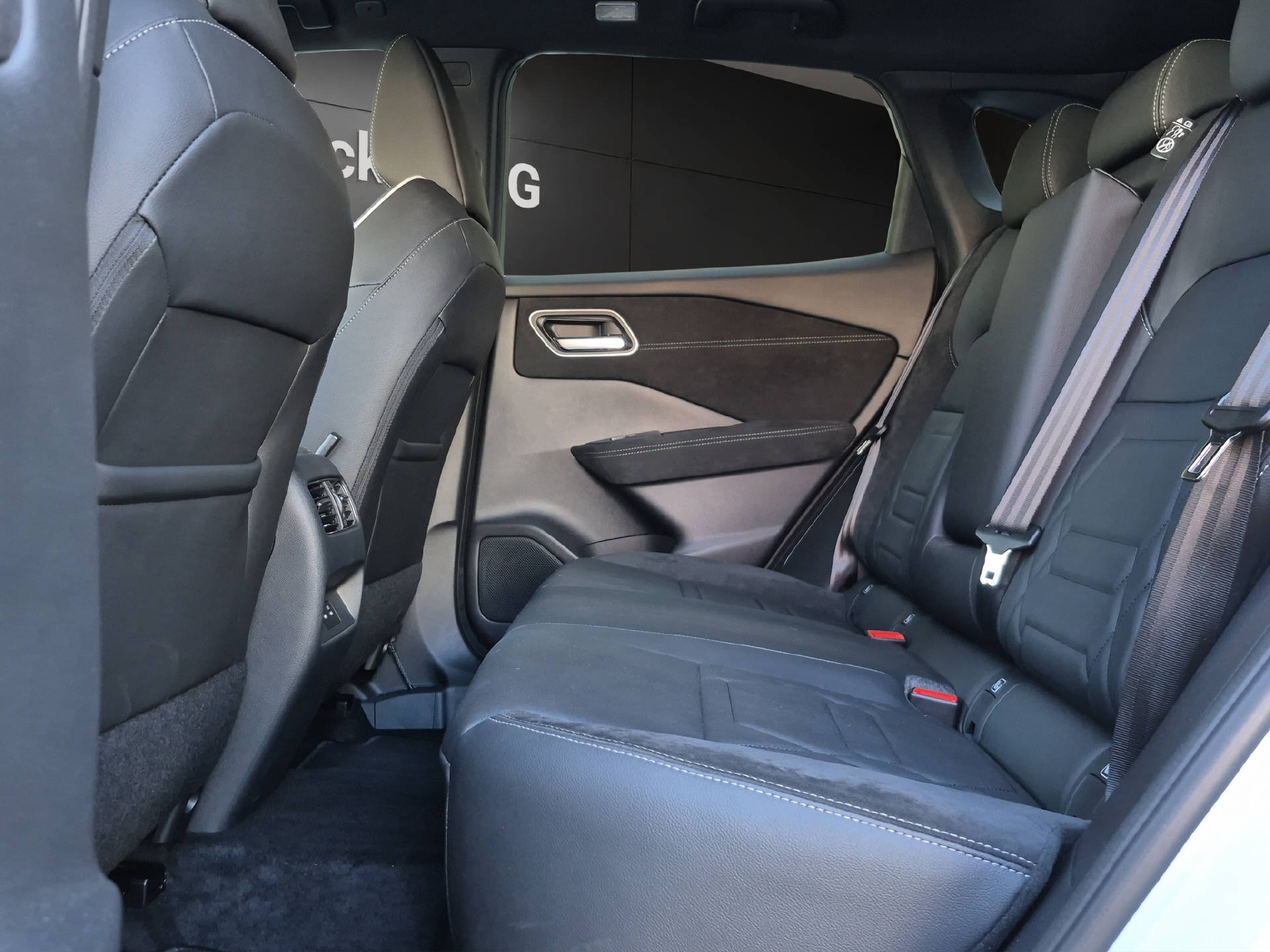 NISSAN Qashqai 1.5 VC-T N-Design-image-11