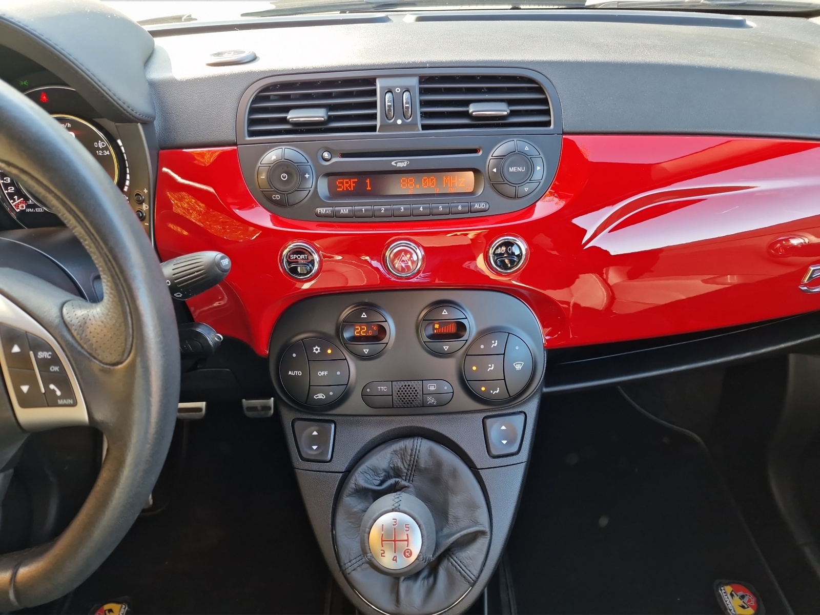 FIAT 595 Abarth 1.4 T-Jet 140-image-6