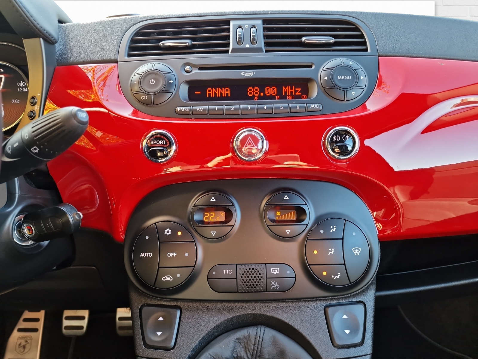 FIAT 595 Abarth 1.4 T-Jet 140-image-7