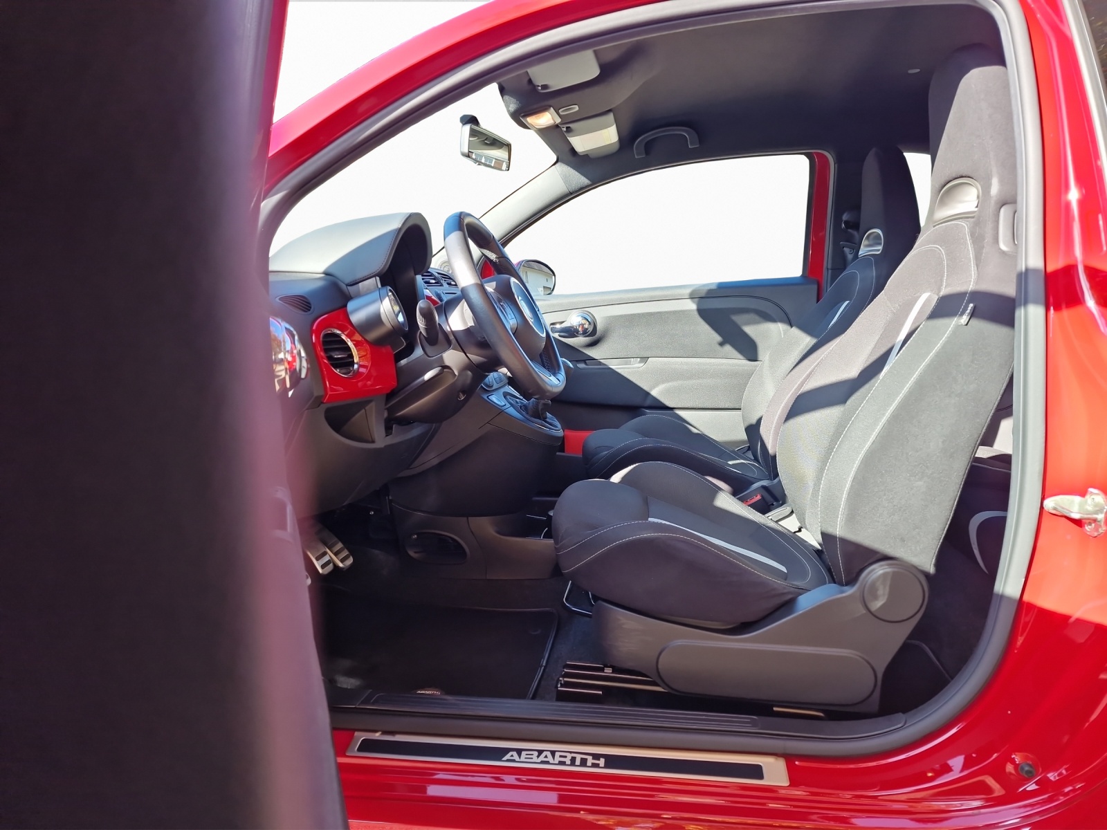 FIAT 595 Abarth 1.4 T-Jet 140-image-4