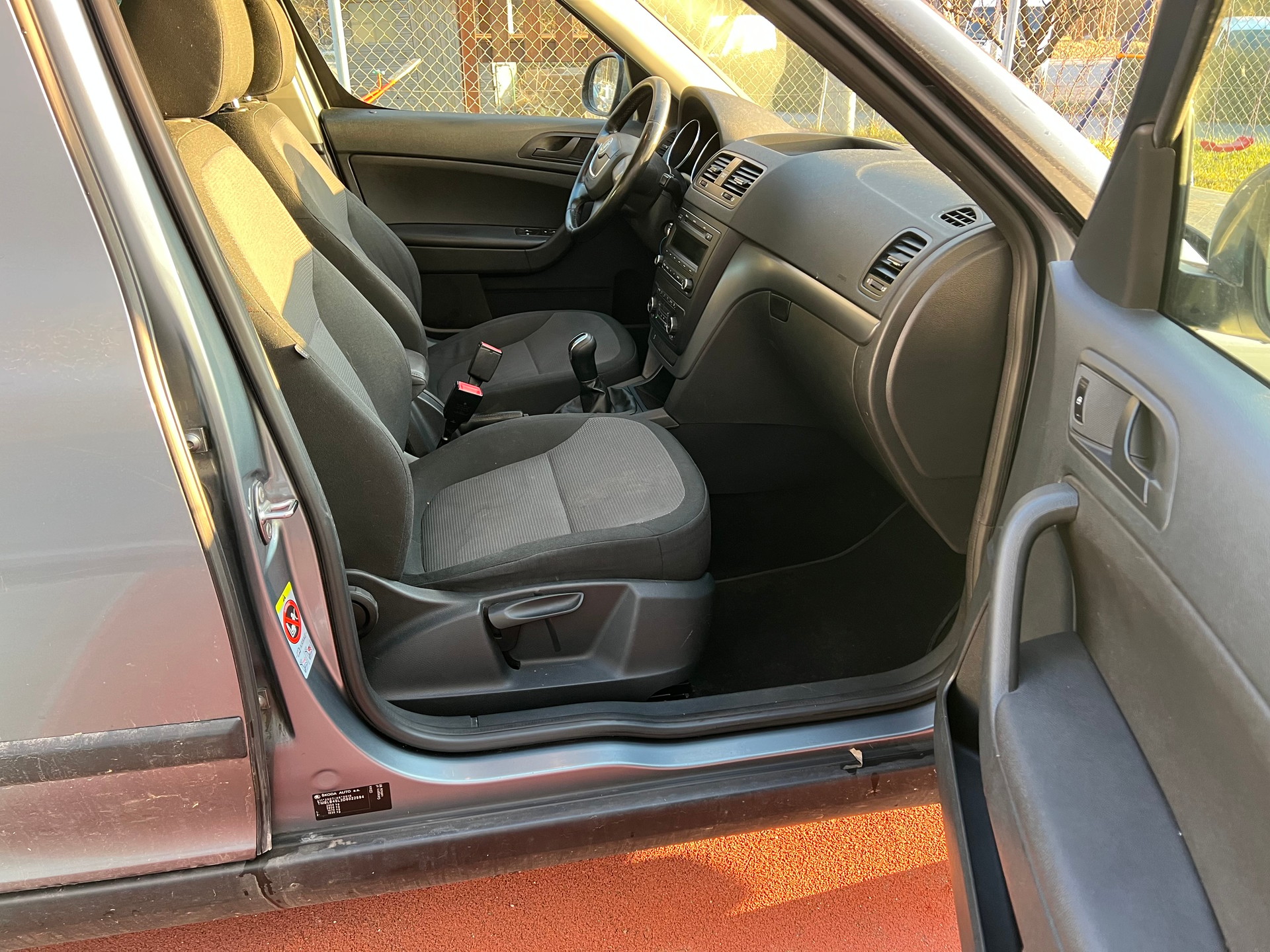 SKODA Yeti 1.8 TSI AllDrive 4x4-image-9