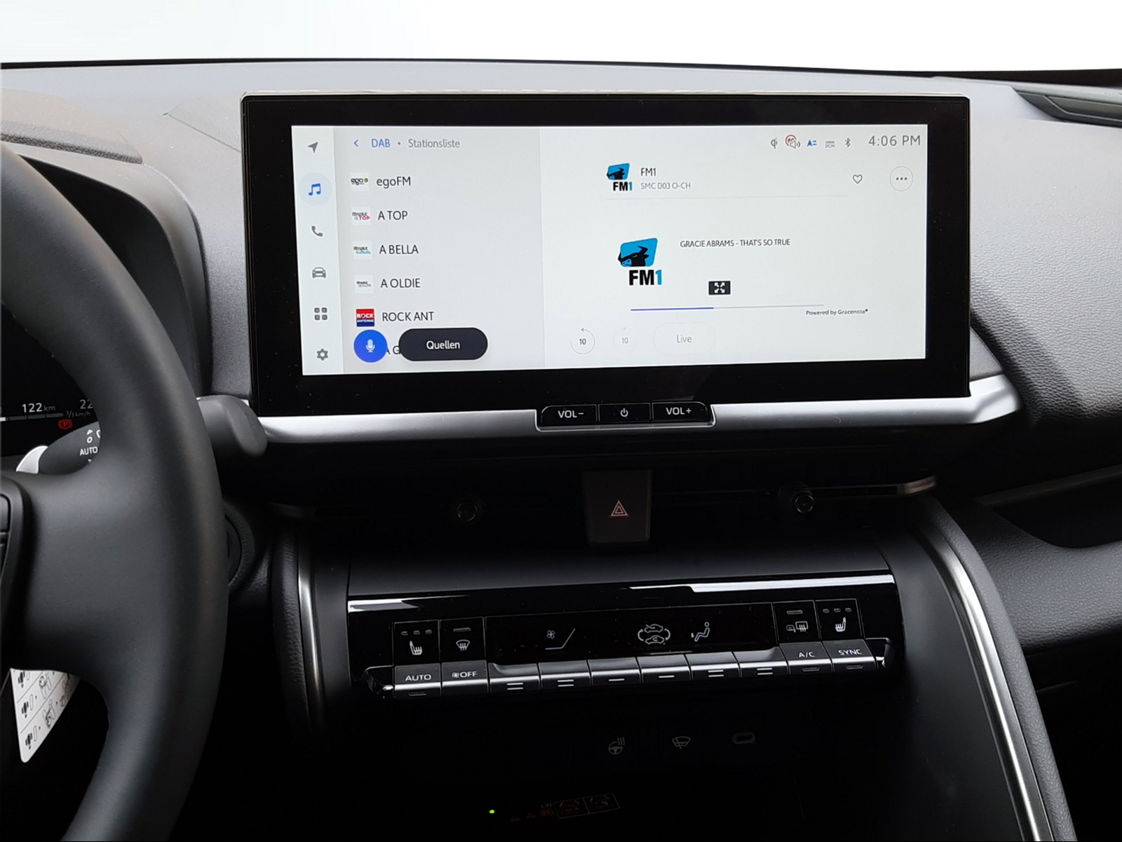 TOYOTA C-HR 2.0 PHEV Swiss Edition FWD-image-9