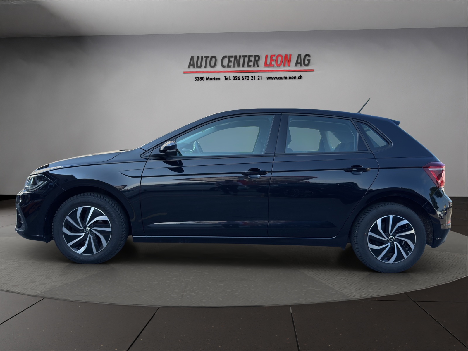 VW Polo 1.0 TSI Life DSG-image-2