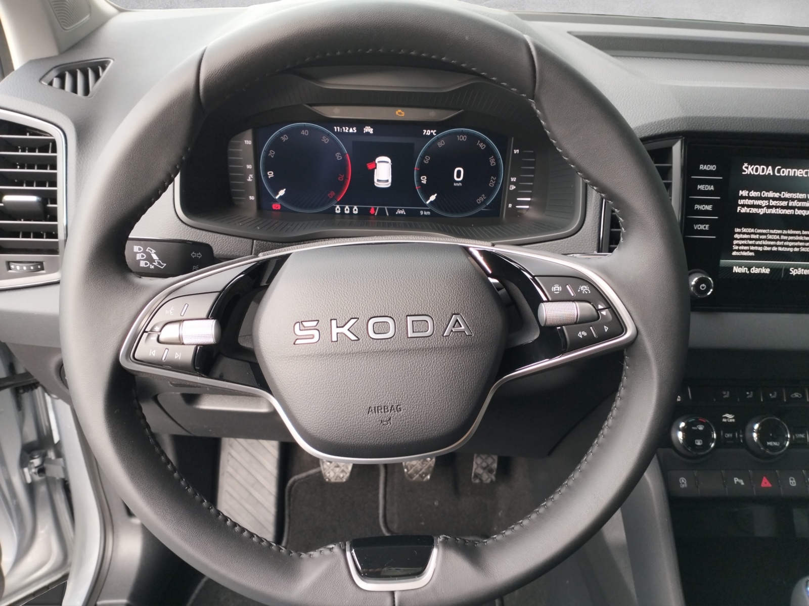 SKODA Karoq 1.0 TSI Selection-image-11