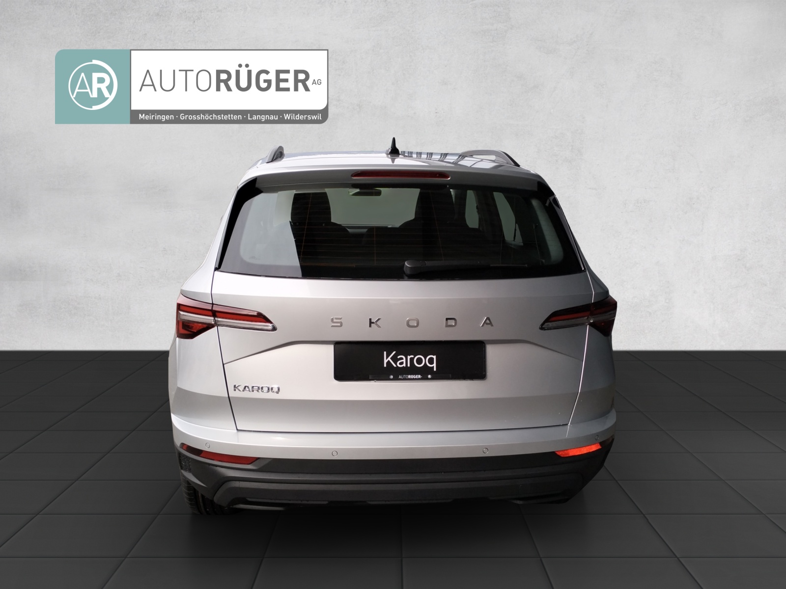 SKODA Karoq 1.0 TSI Selection-image-4