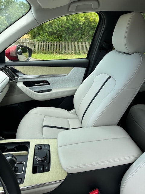 MAZDA CX-60 e-Skyactiv PHEV 327 AWD Takumi-image-8