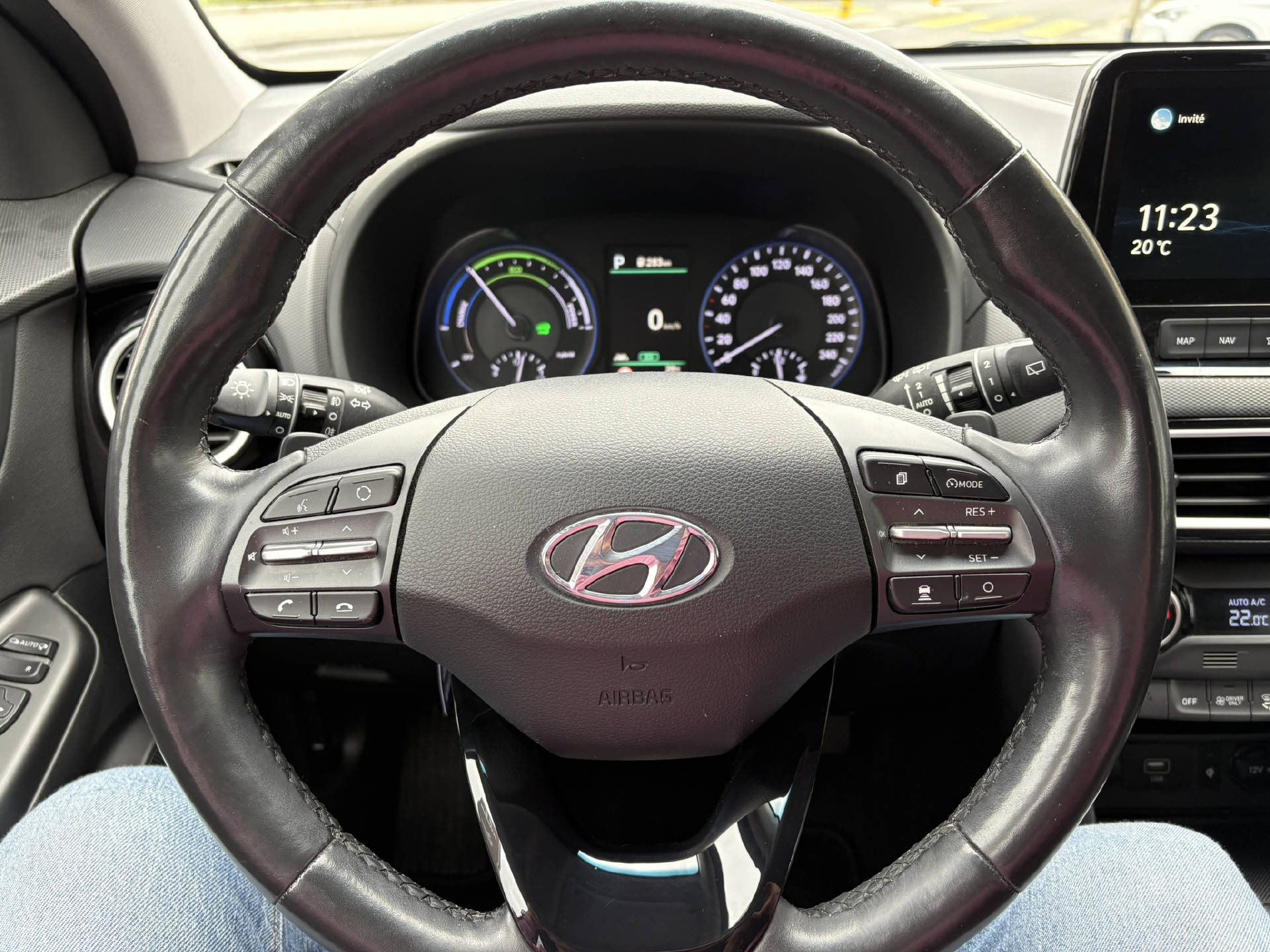 HYUNDAI Kona 1.6 GDi Hybrid Vertex-image-11