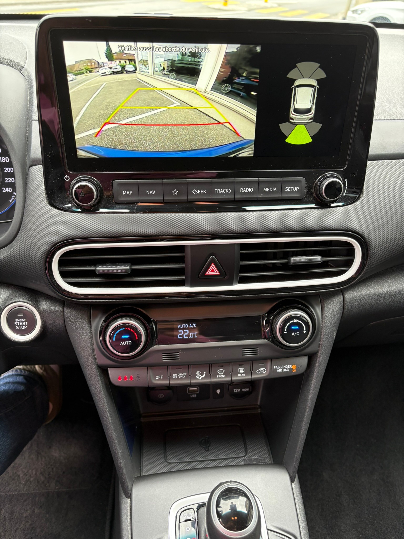 HYUNDAI Kona 1.6 GDi Hybrid Vertex-image-3