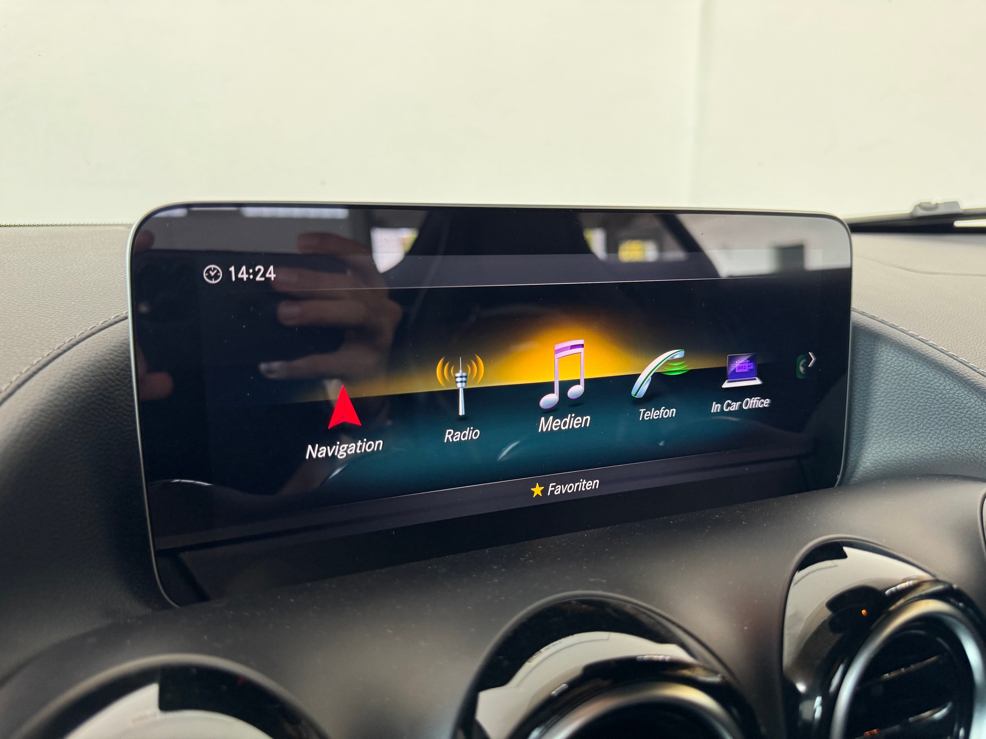 MERCEDES-BENZ AMG GT R Speedshift DCT | FACELIFT-image-18