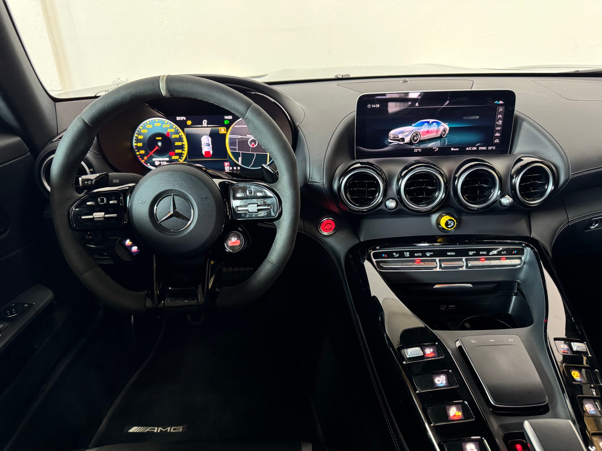 MERCEDES-BENZ AMG GT R Speedshift DCT | FACELIFT-image-17