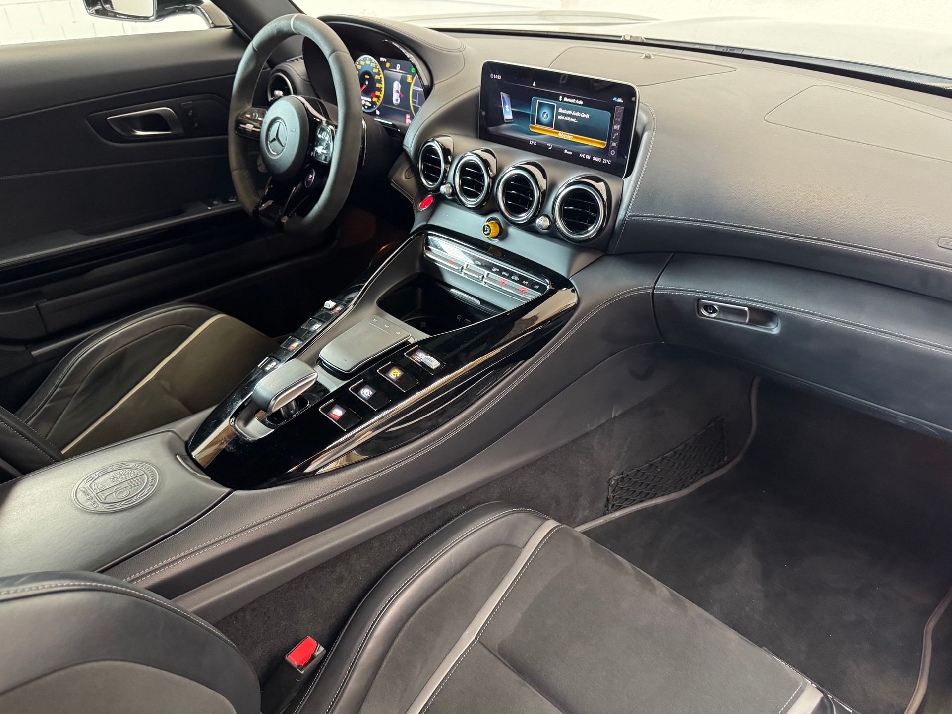 MERCEDES-BENZ AMG GT R Speedshift DCT | FACELIFT-image-13
