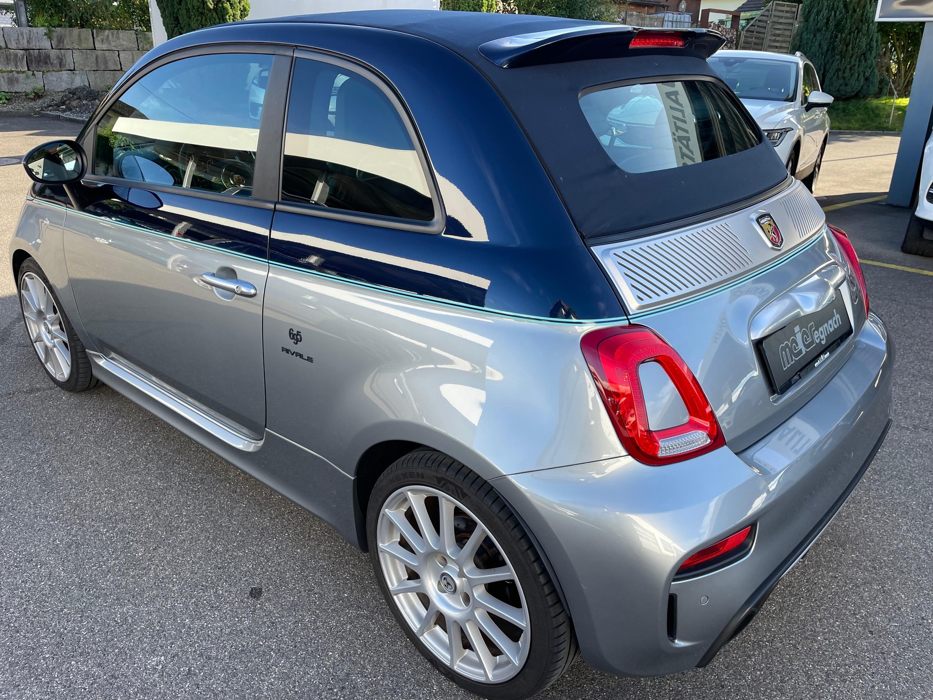 FIAT 695C 1.4 16V Turbo Abarth Rivale Dualogic-image-6