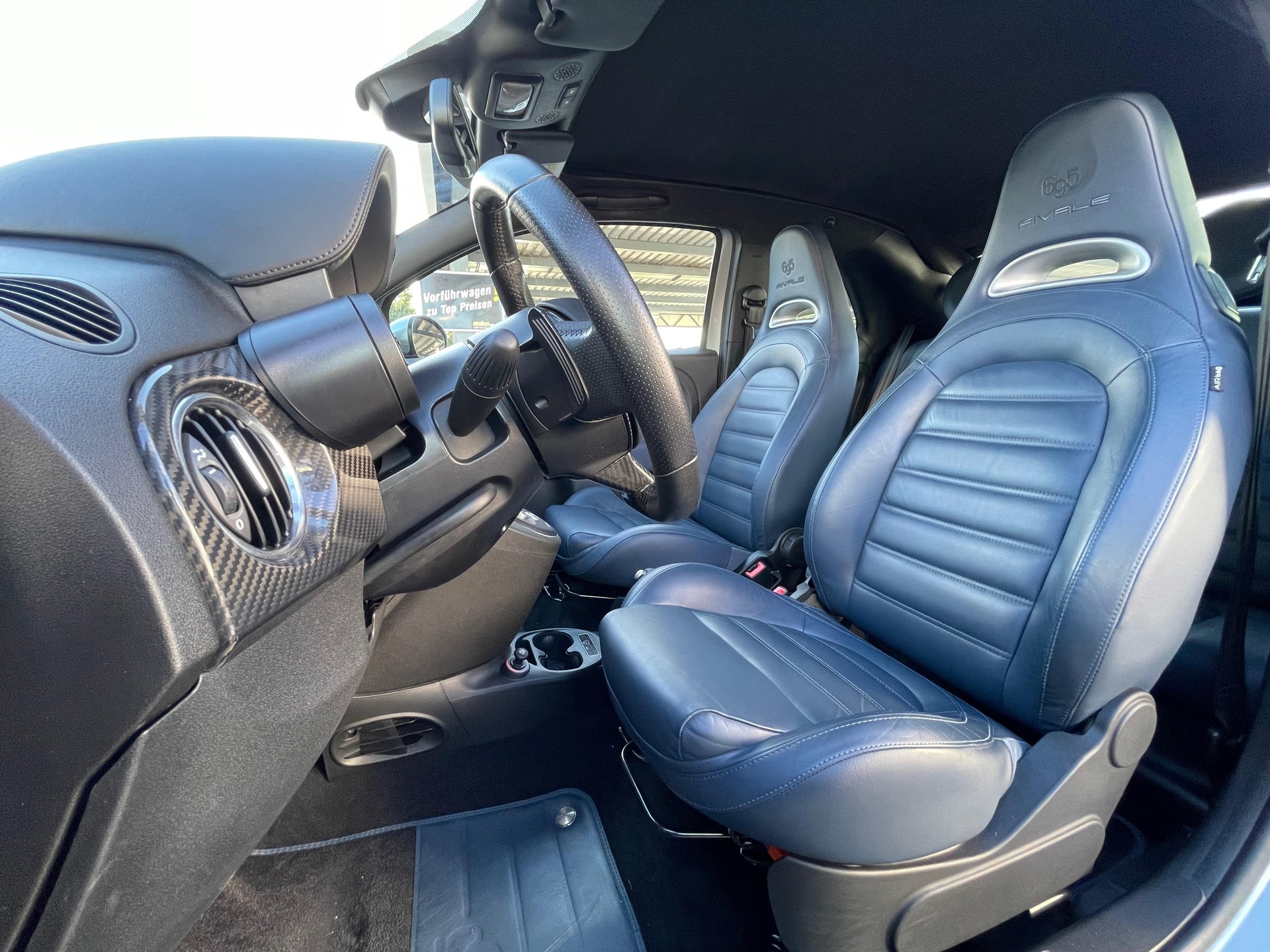 FIAT 695C 1.4 16V Turbo Abarth Rivale Dualogic-image-11