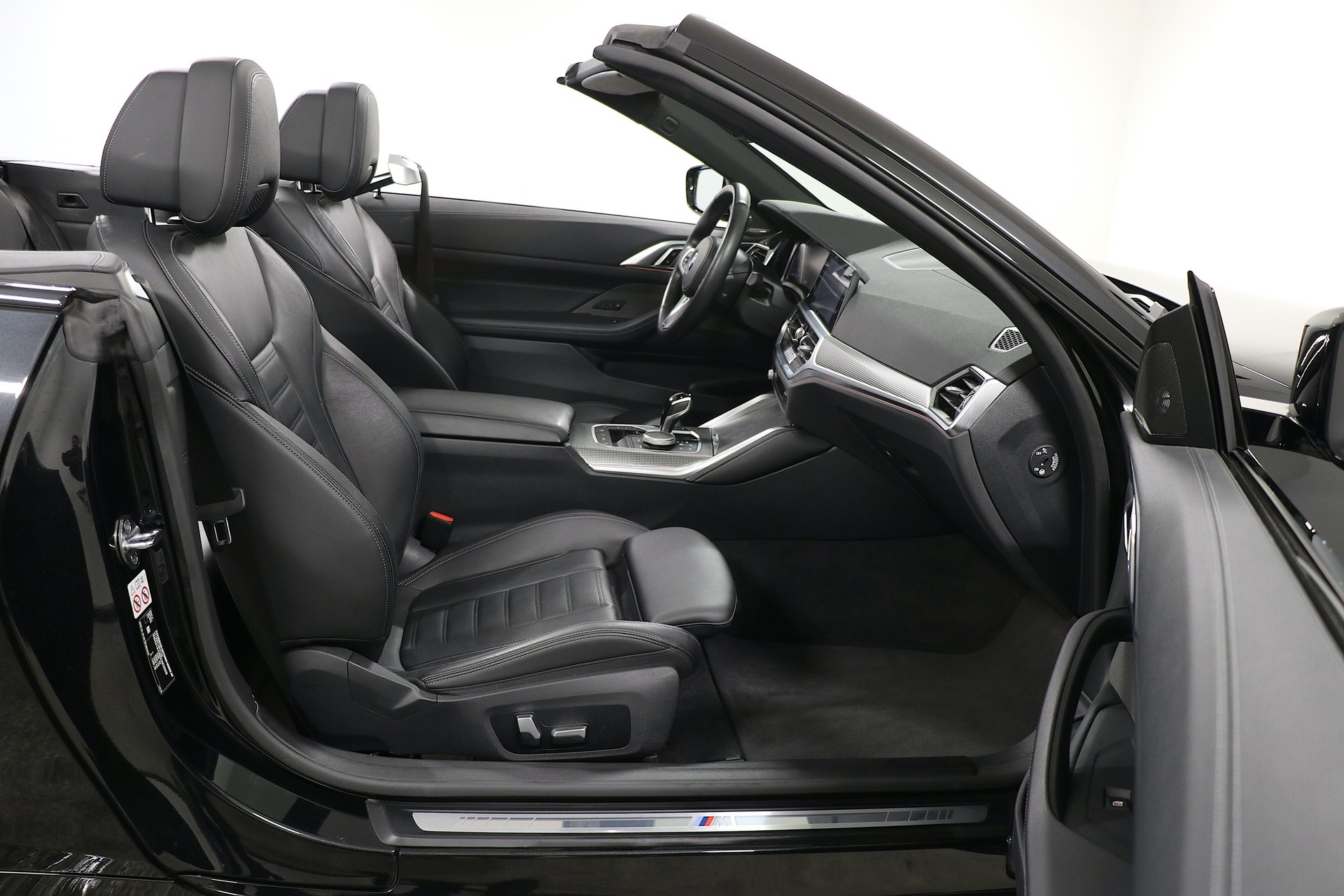 BMW 430i xDrive Cabriolet M Sport Steptronic-image-13