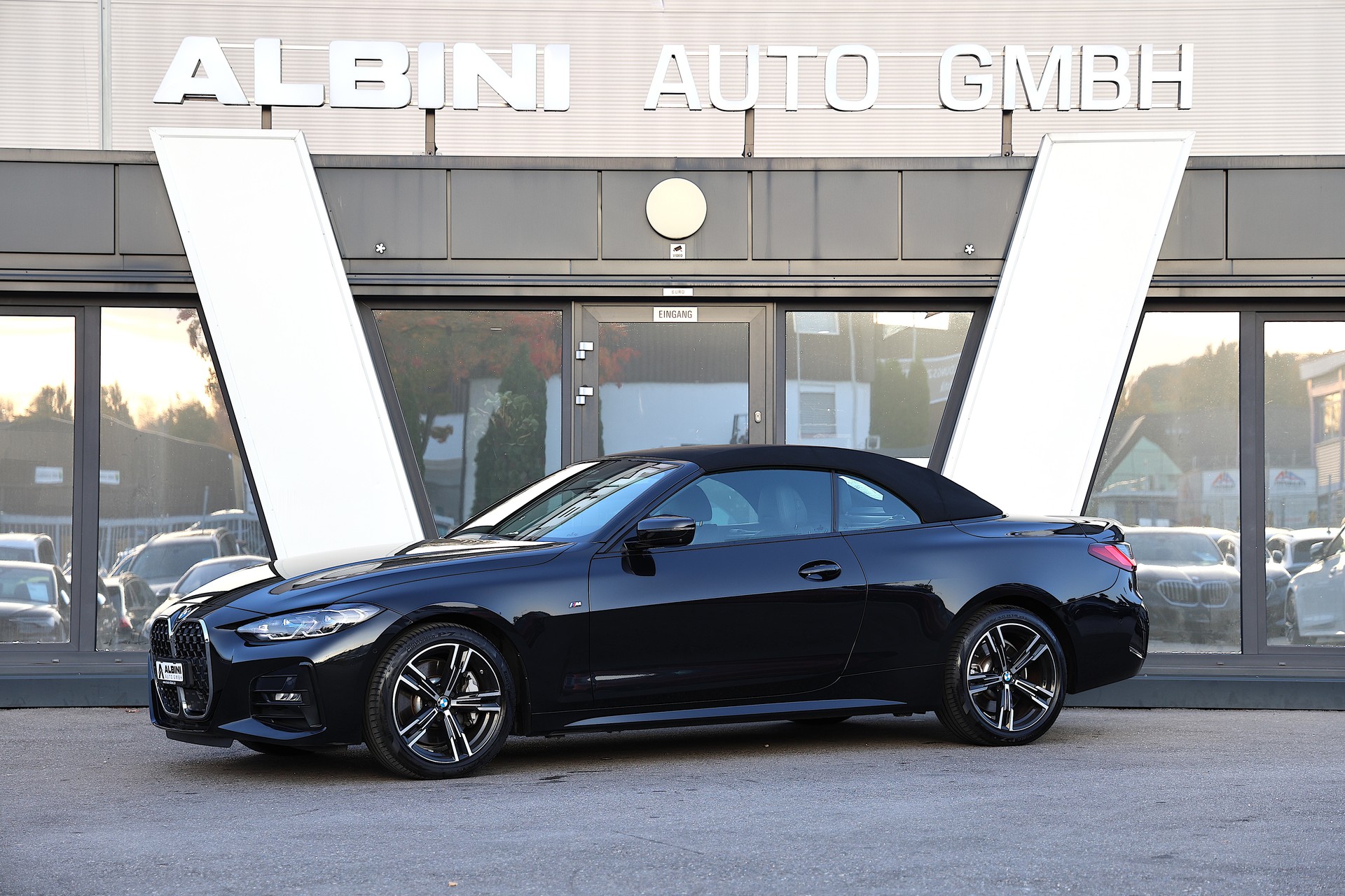 BMW 430i xDrive Cabriolet M Sport Steptronic-image-1