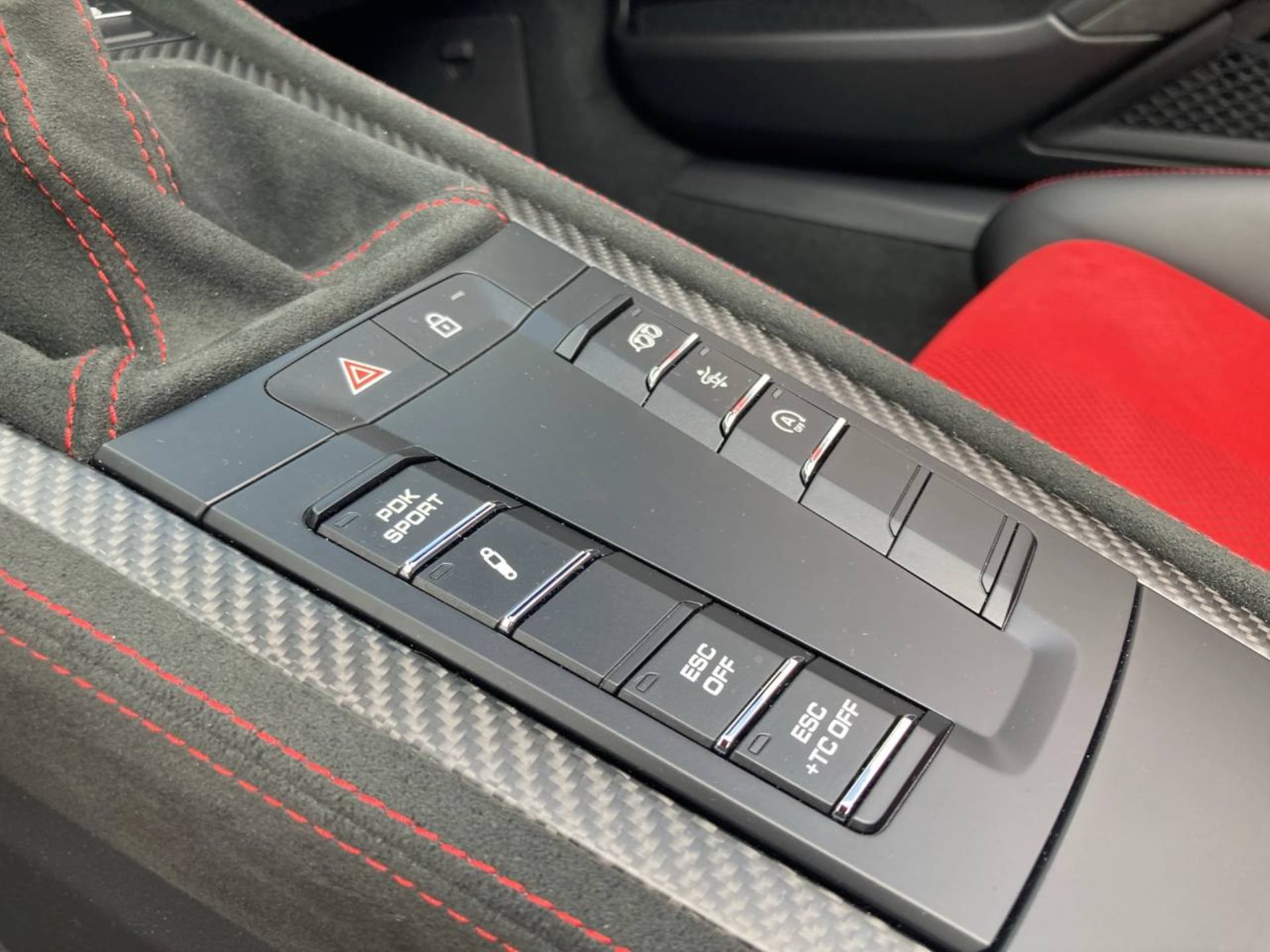 PORSCHE 718 Spyder RS-image-23