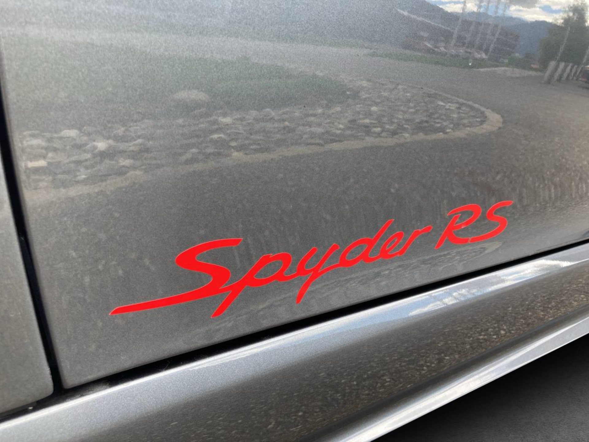 PORSCHE 718 Spyder RS-image-11