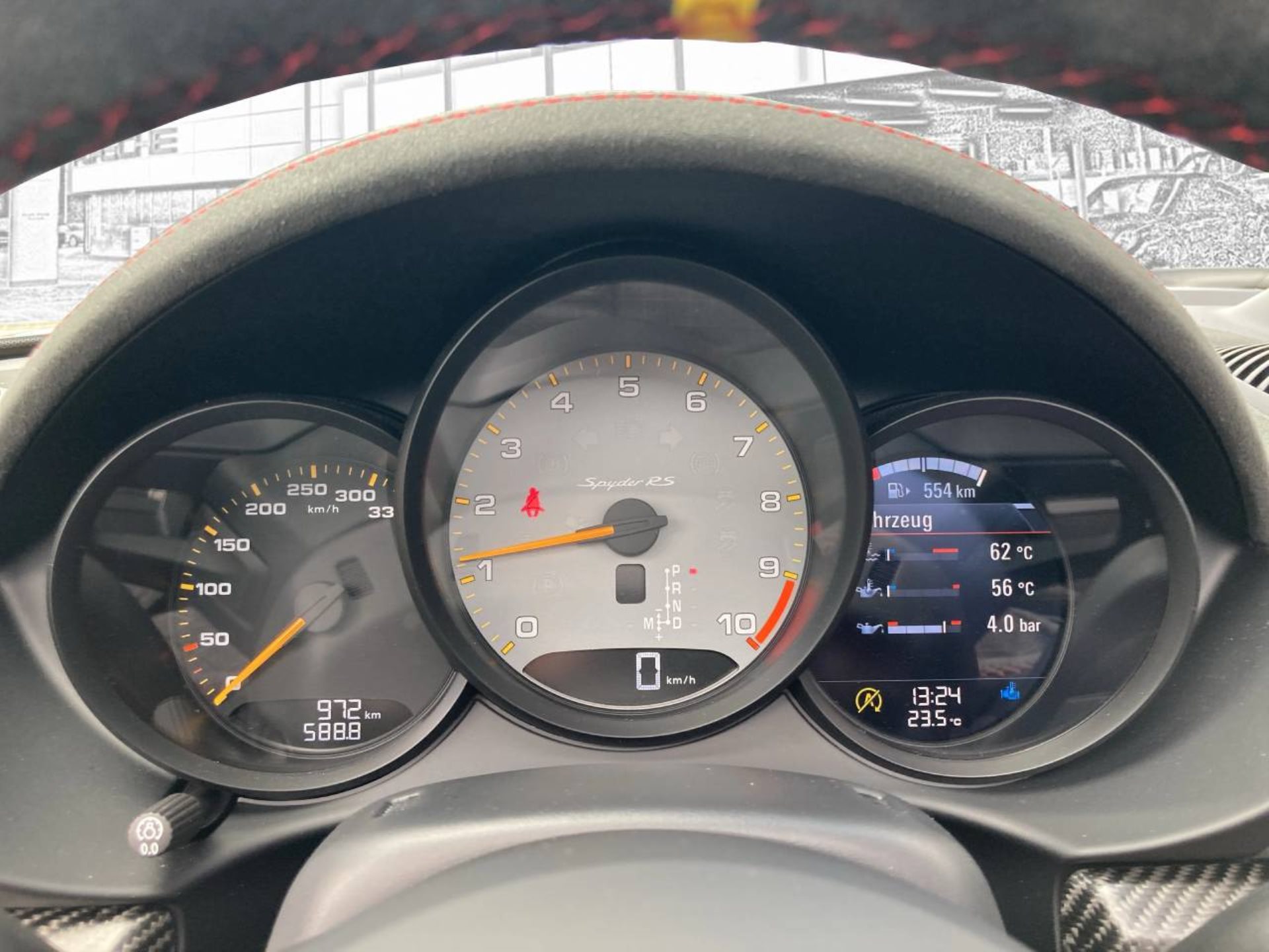 PORSCHE 718 Spyder RS-image-16