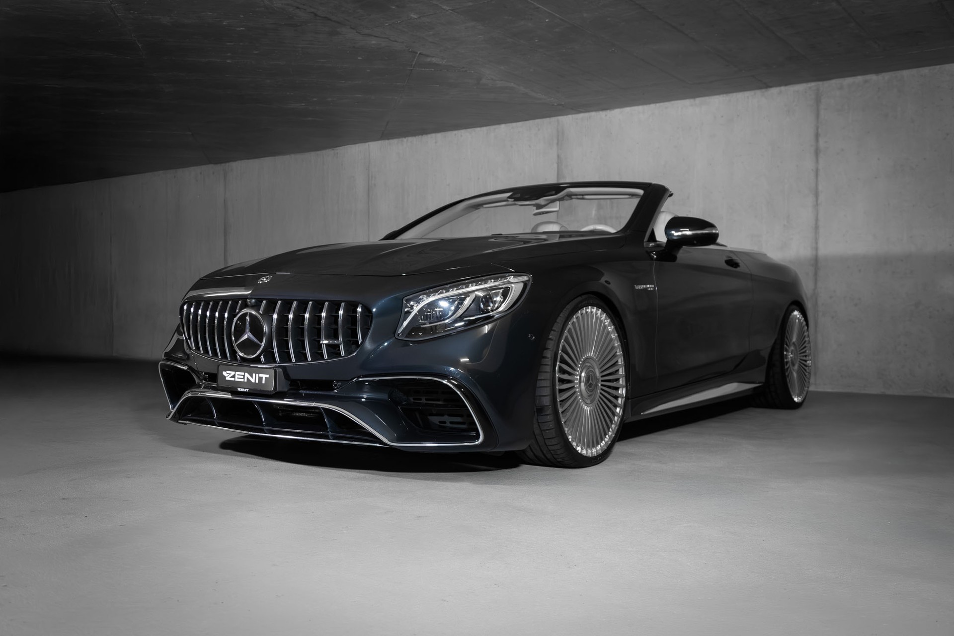 MERCEDES-BENZ S 63 AMG Cabriolet 4Matic Speedshift MCT-image-13