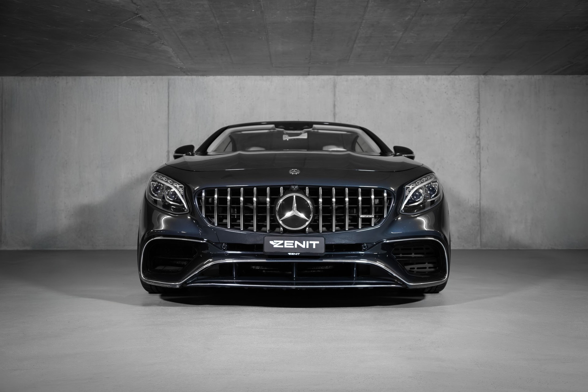 MERCEDES-BENZ S 63 AMG Cabriolet 4Matic Speedshift MCT-image-4