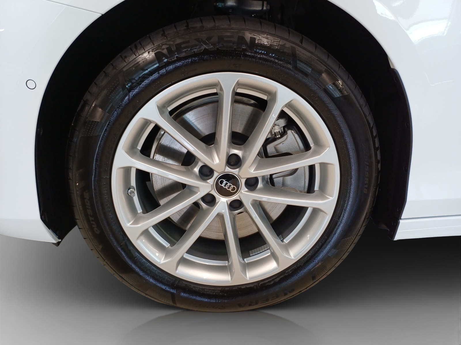 AUDI A6 Avant TDI quattro 150 kW S tronic-image-13