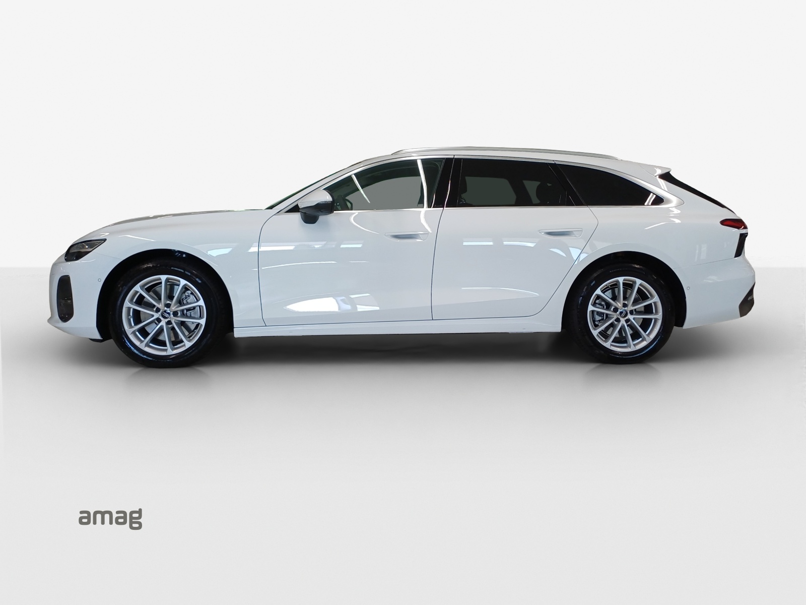 AUDI A6 Avant TDI quattro 150 kW S tronic-image-1
