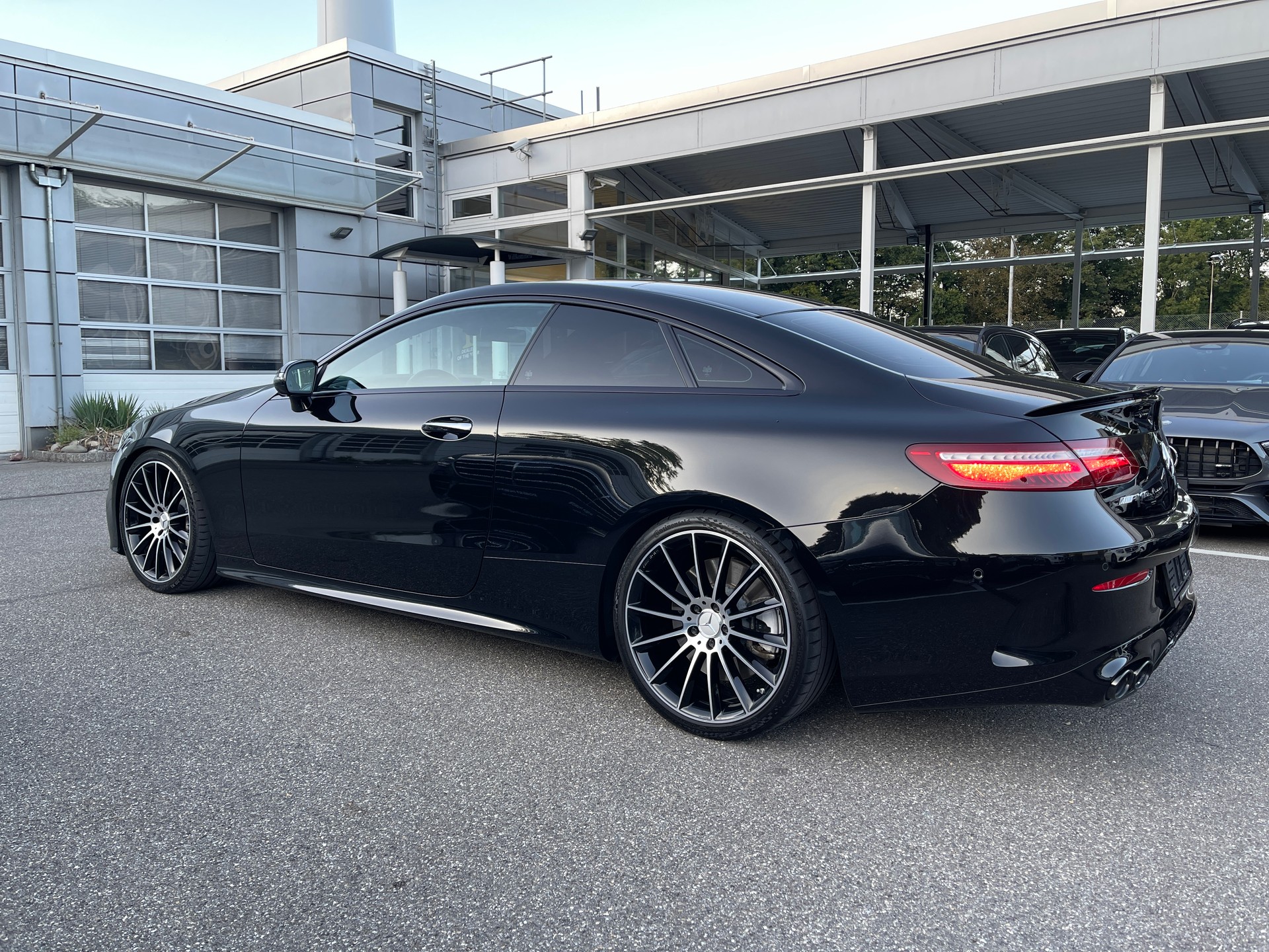 MERCEDES-BENZ E 53 Coupé AMG 4 Matic+ 9G-Tronic-image-6