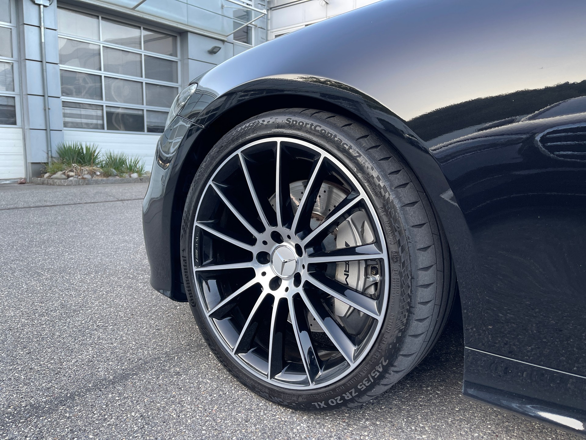 MERCEDES-BENZ E 53 Coupé AMG 4 Matic+ 9G-Tronic-image-12