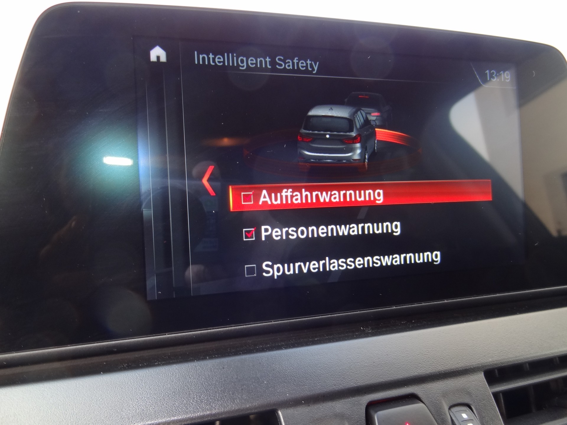 BMW 218d xDrive Gran Tourer Steptronic-image-9