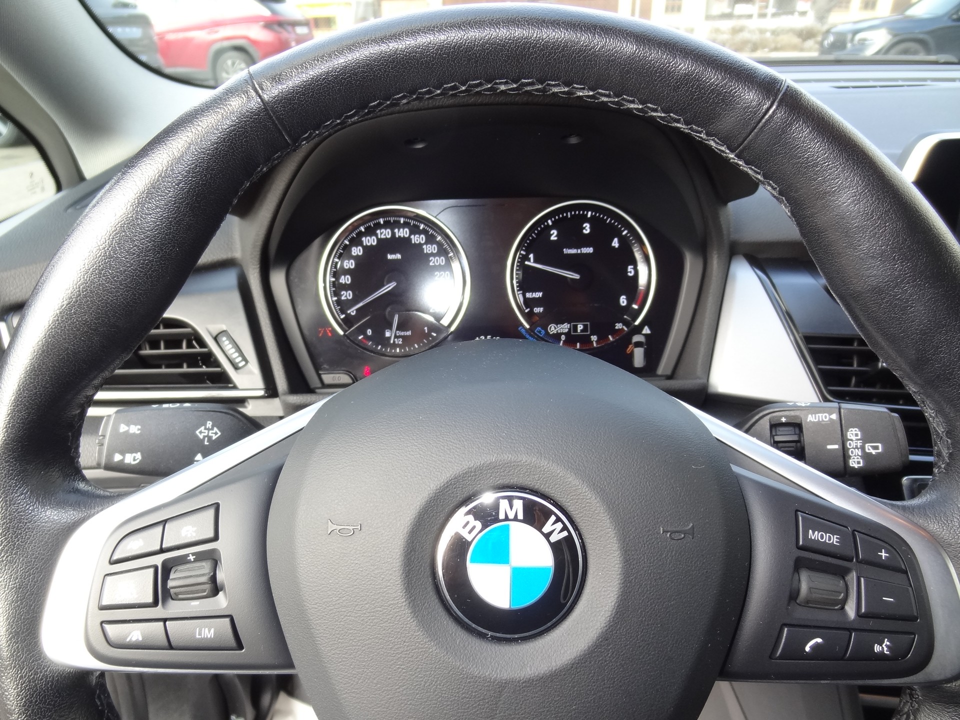 BMW 218d xDrive Gran Tourer Steptronic-image-6