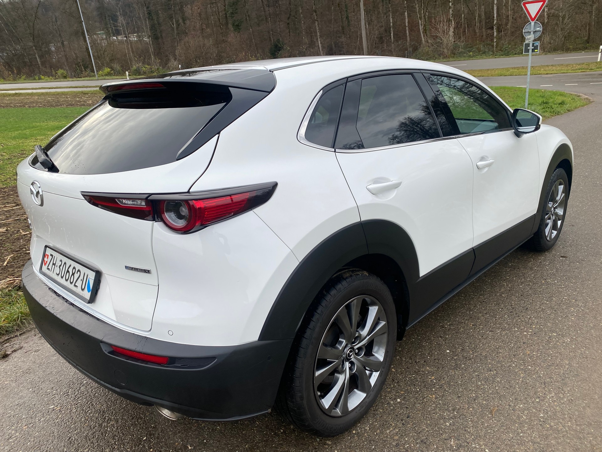 MAZDA CX-30 SKYACTIV-X 186 M Hybrid AWD Revolution Automat-image-6