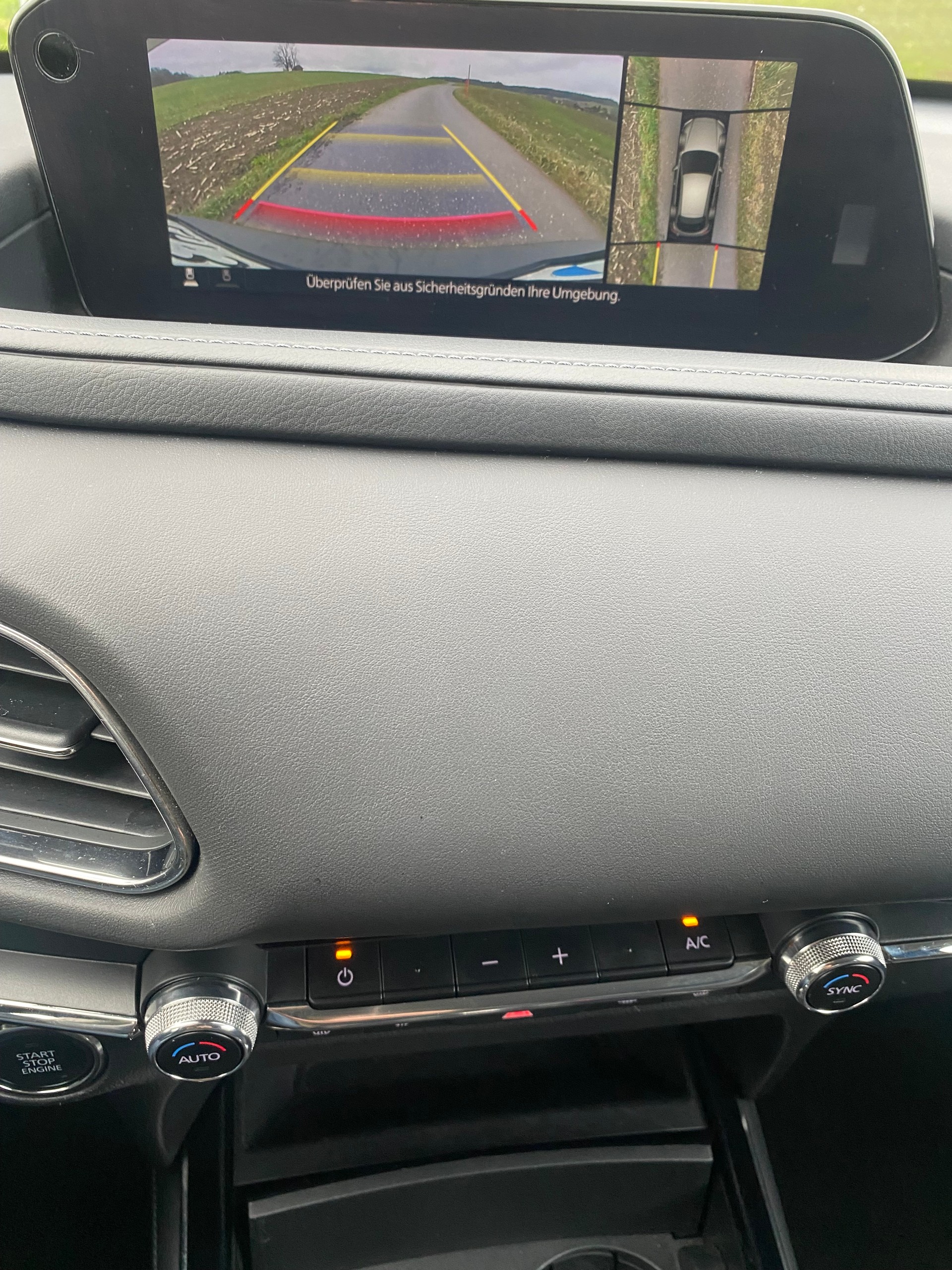 MAZDA CX-30 SKYACTIV-X 186 M Hybrid AWD Revolution Automat-image-9