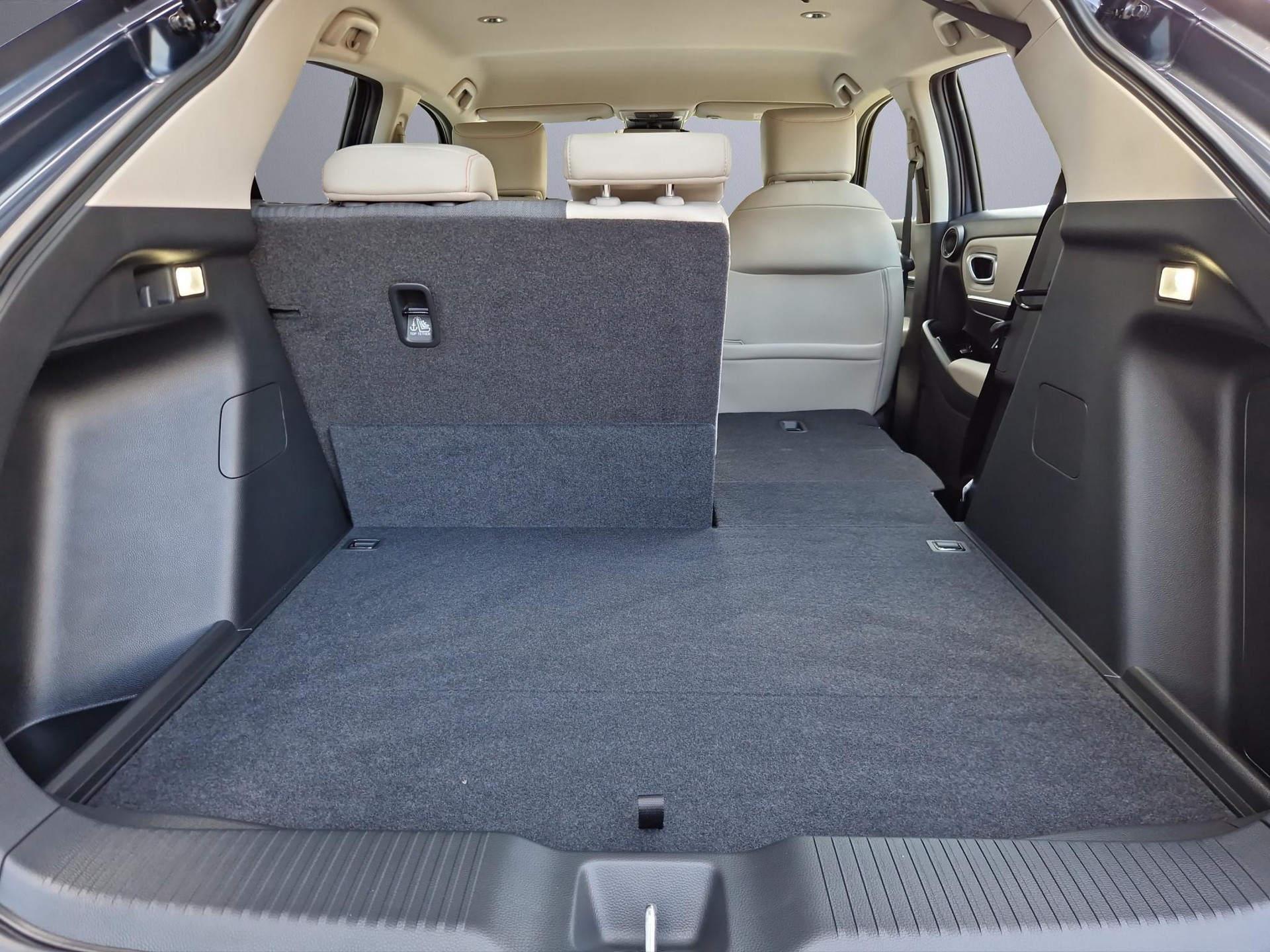 HONDA HR-V 1.5 i-MMD Advance Style-image-20