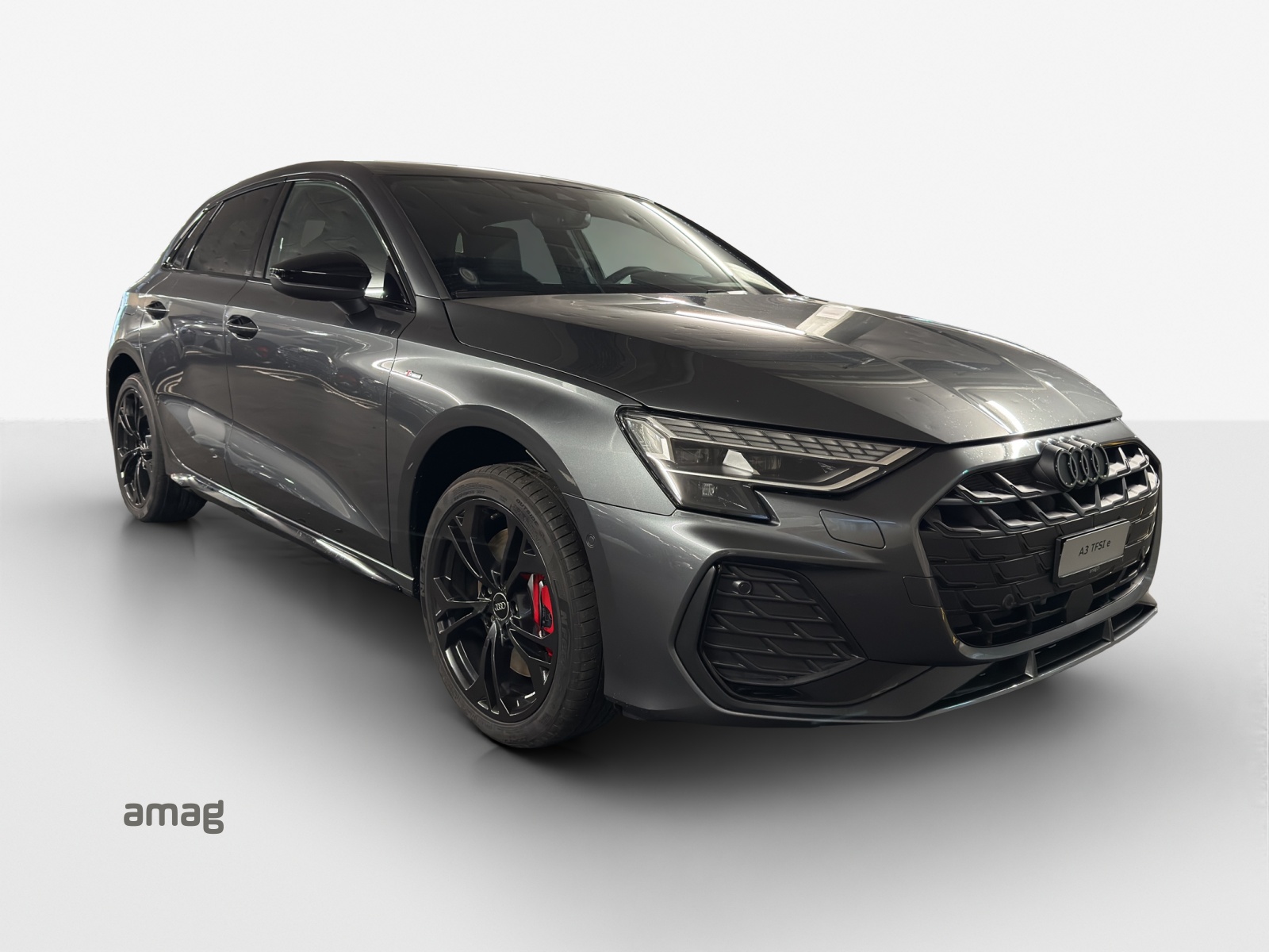 AUDI A3 Sportback 45 TFSI e S line Attraction S-tronic-image-5