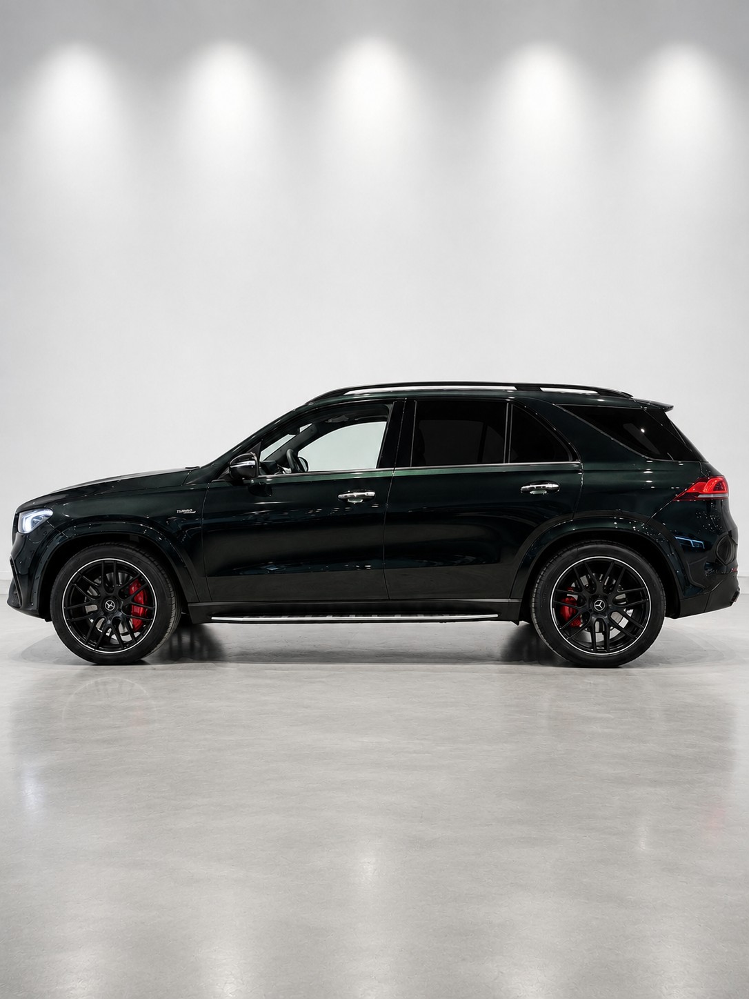 MERCEDES-BENZ GLE 53 AMG 4Matic+ 9G-Speedshift | CH | Burmester 3D | Massagesitze | Zierelemente Carbon-image-1