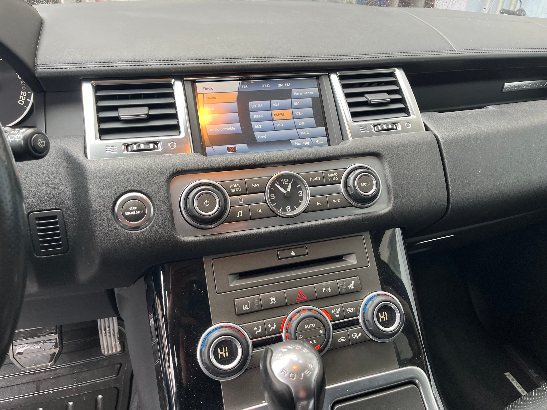 LAND ROVER Range Rover Sport 3.6 TDV8 HSE Automatic-image-11