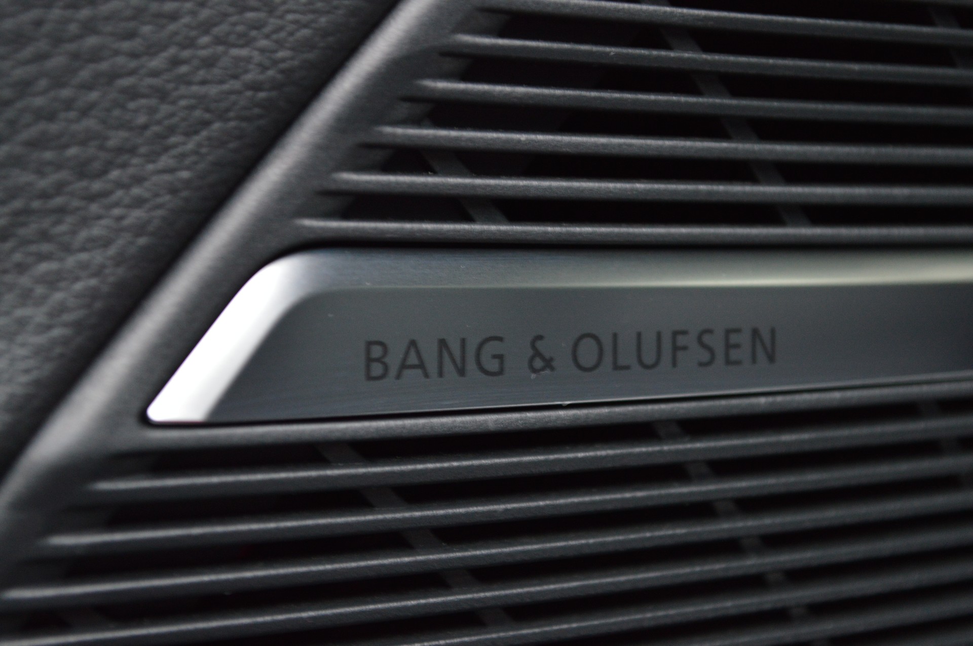 AUDI Q8 45 TDI Black Edition quattro tiptronic-image-20