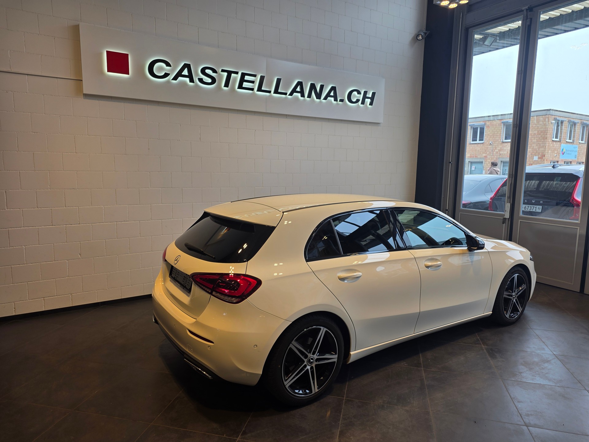 MERCEDES-BENZ A 180 Night Star-image-4