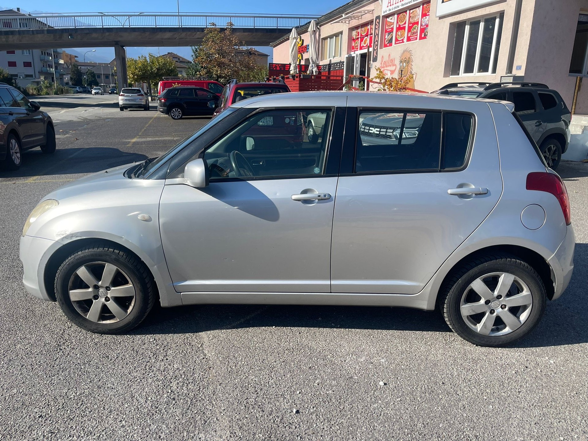 SUZUKI Swift 1.3i 16V GL Top 4x4-image-2