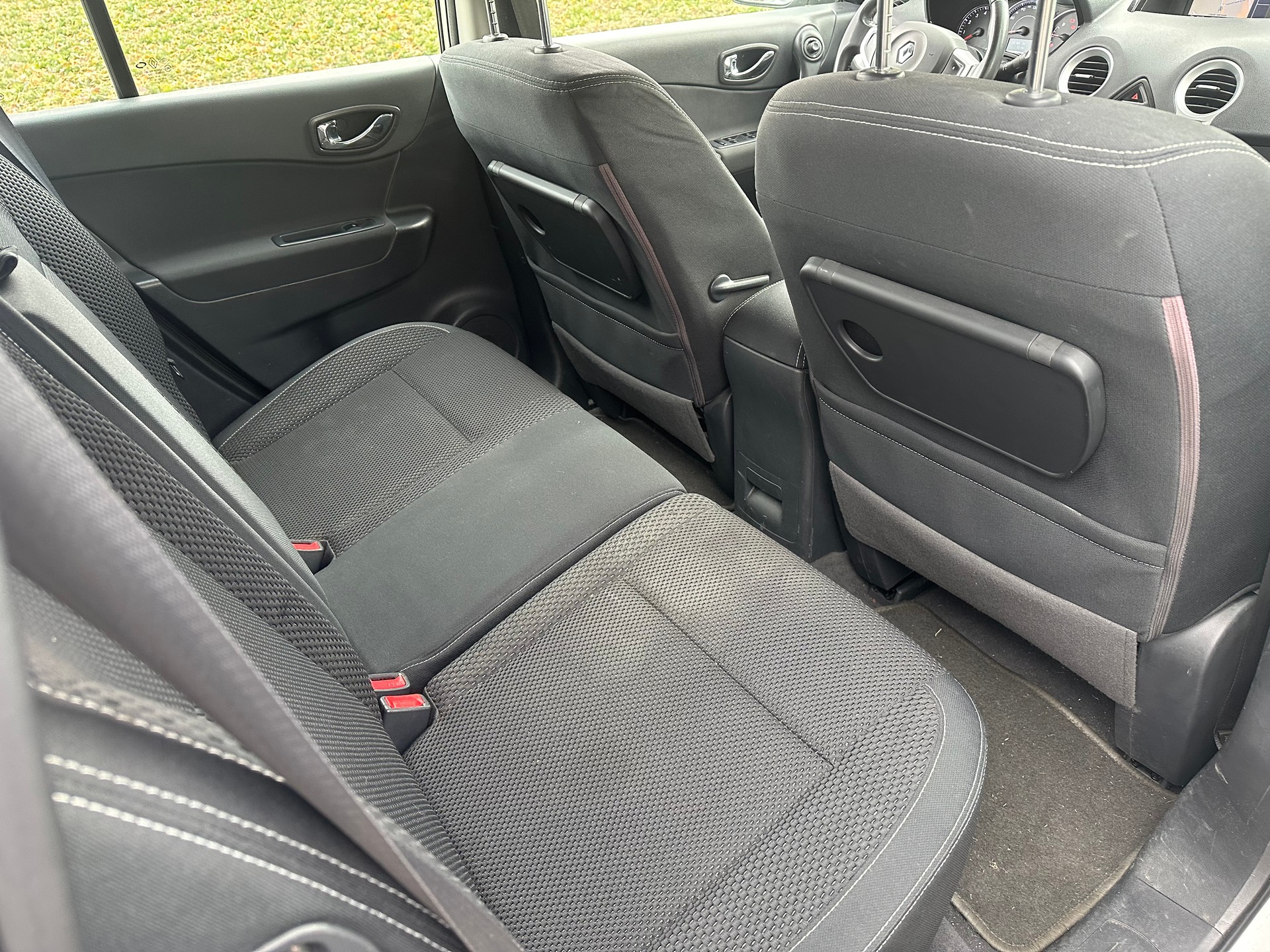 RENAULT Koleos 2.0 dCi Bose 4x4 Automatic-image-5