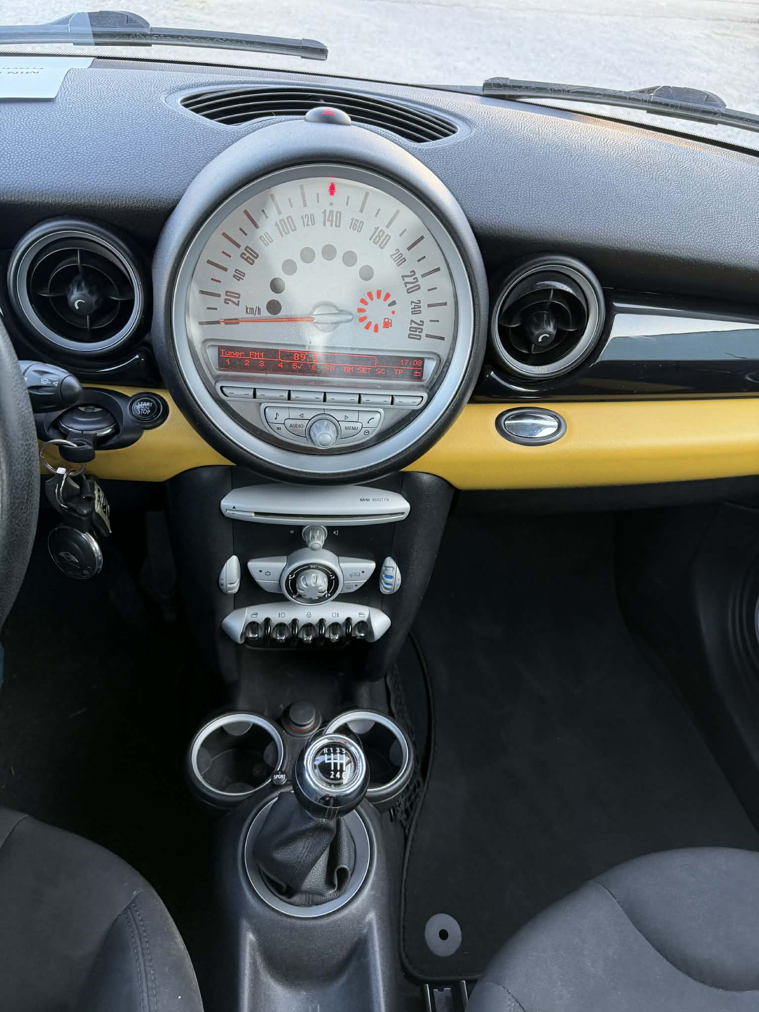 MINI One-image-4