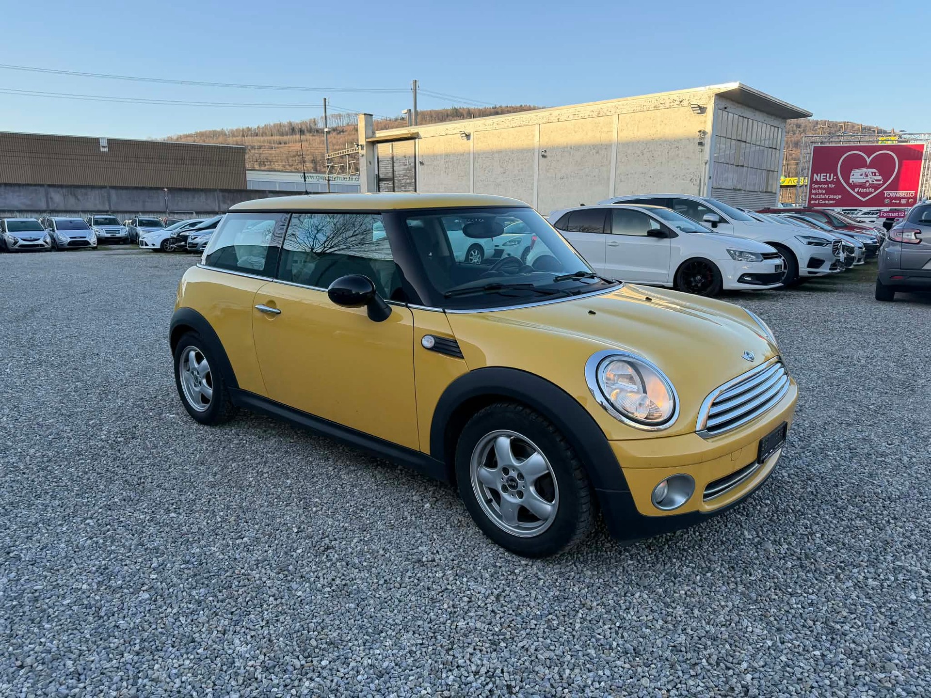 MINI One-image-0