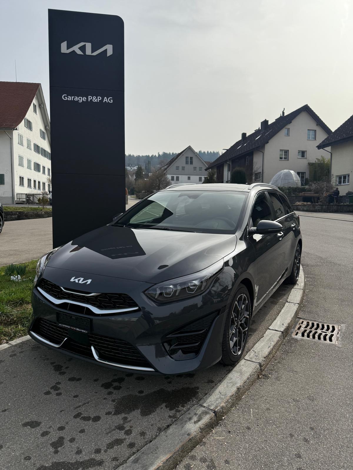 KIA Ceed SW 1.5 T-GDi MHEV GT-Line-showroom-element-1