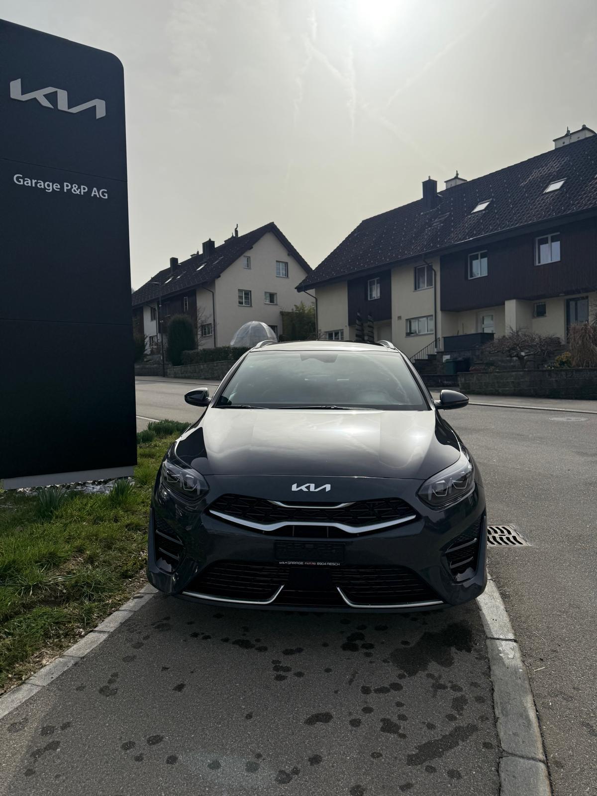 KIA Ceed SW 1.5 T-GDi MHEV GT-Line-showroom-element-1