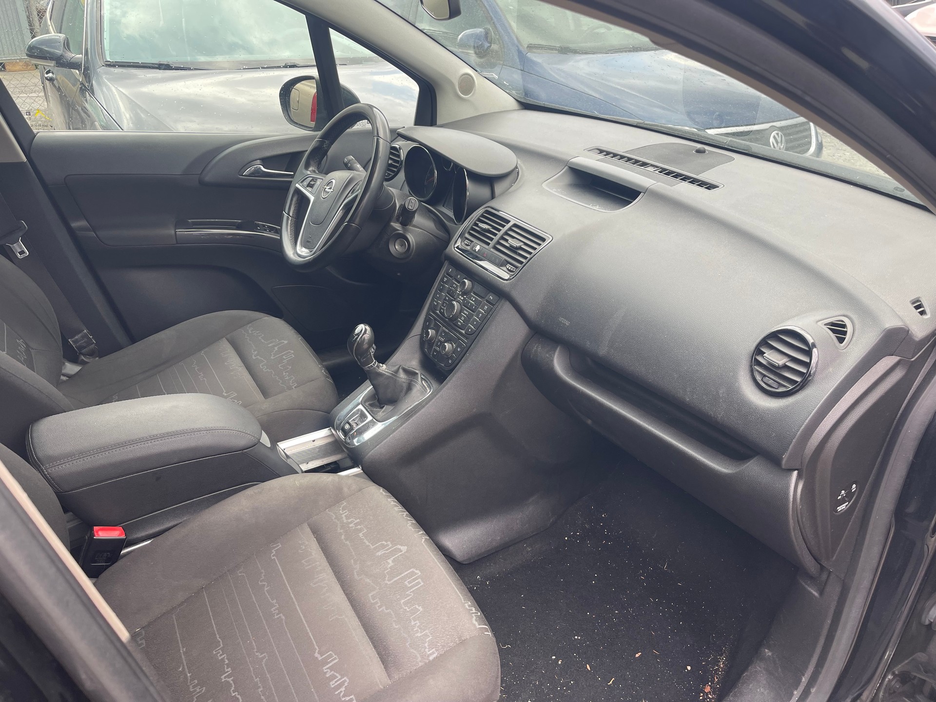 OPEL Meriva 1.4 Turbo Cosmo-image-1